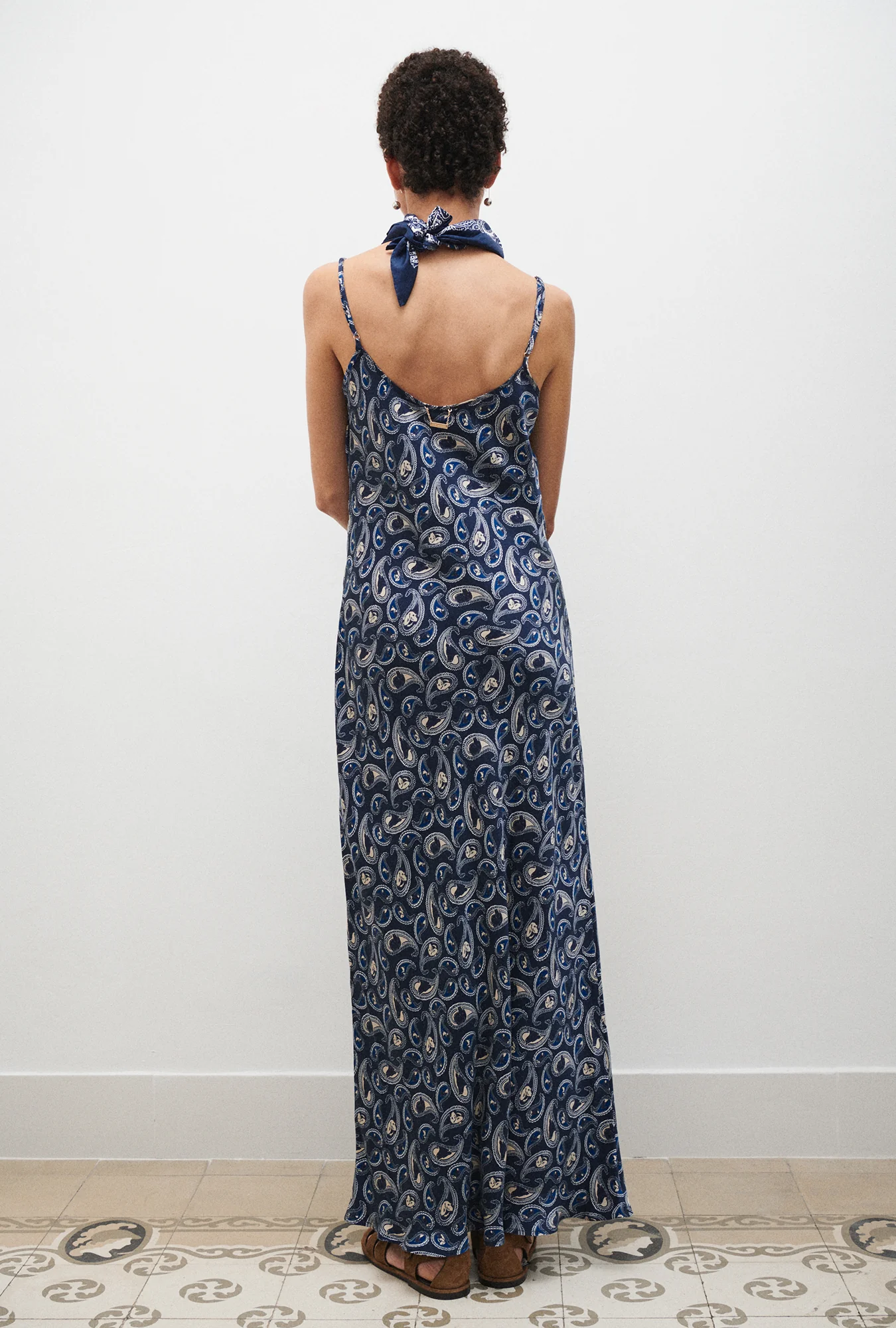 1996 Dress Hounds Paisley - Image 3