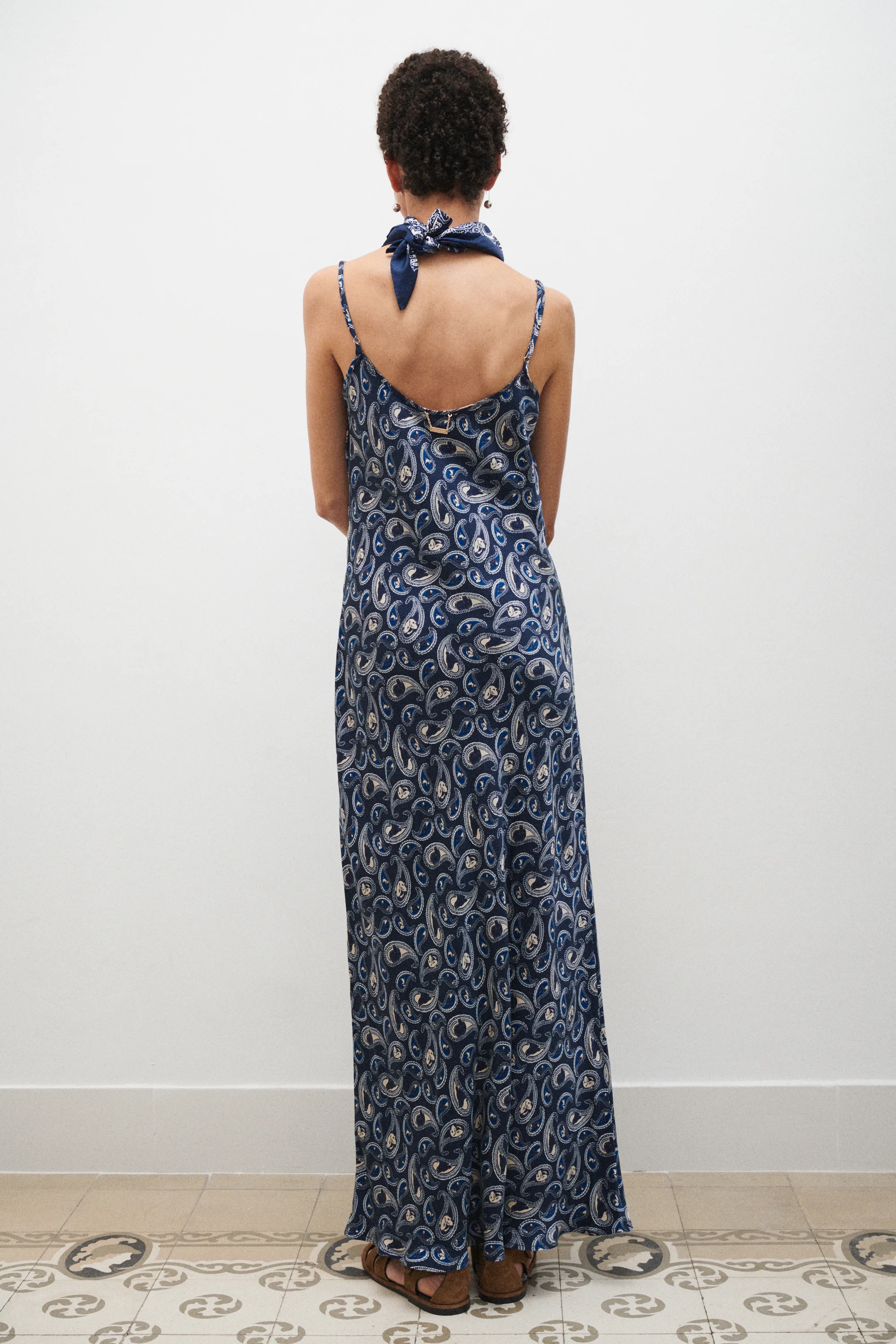 1996 Dress Hounds Paisley - Image 9