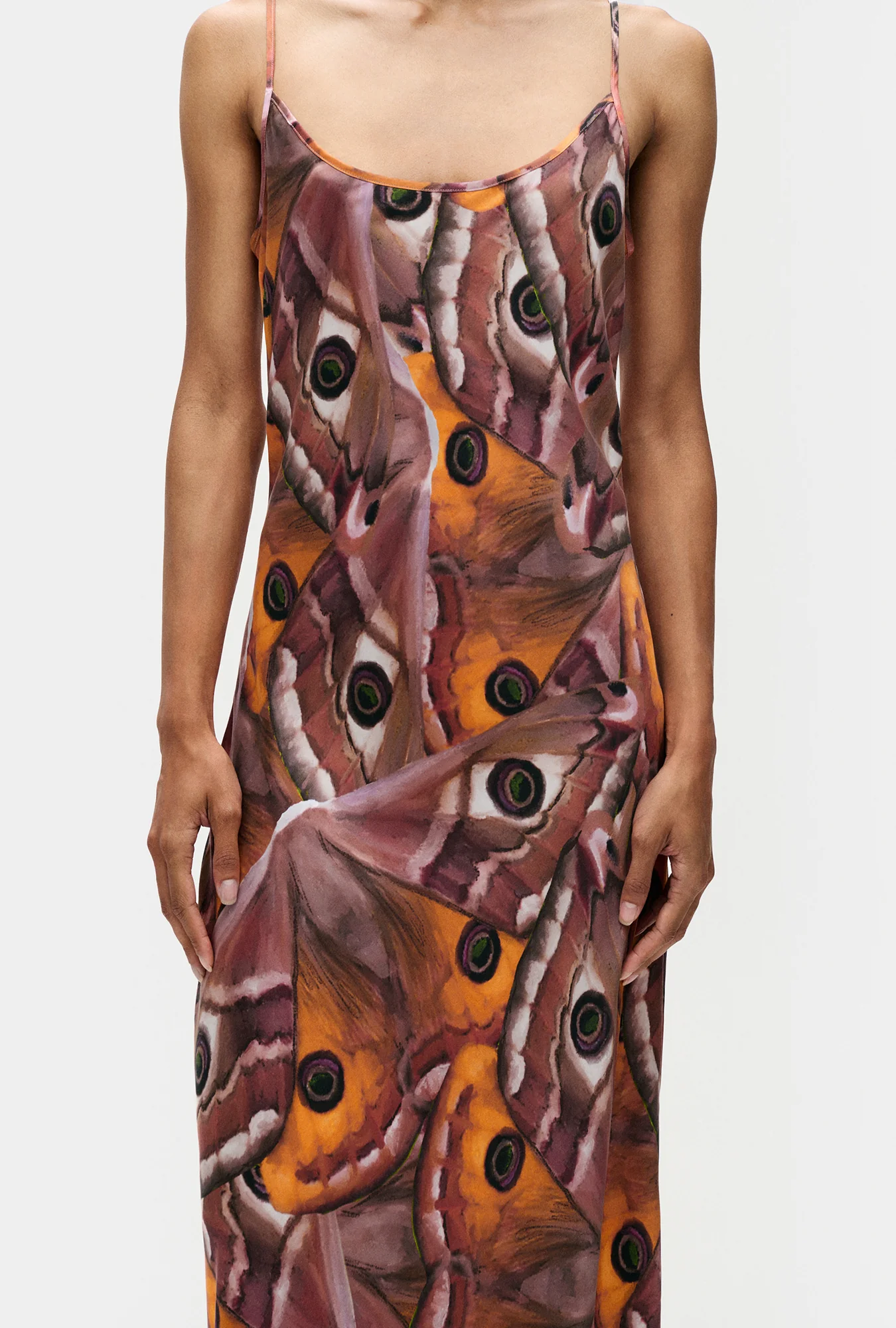 1996 Dress Wingspan - Image 3