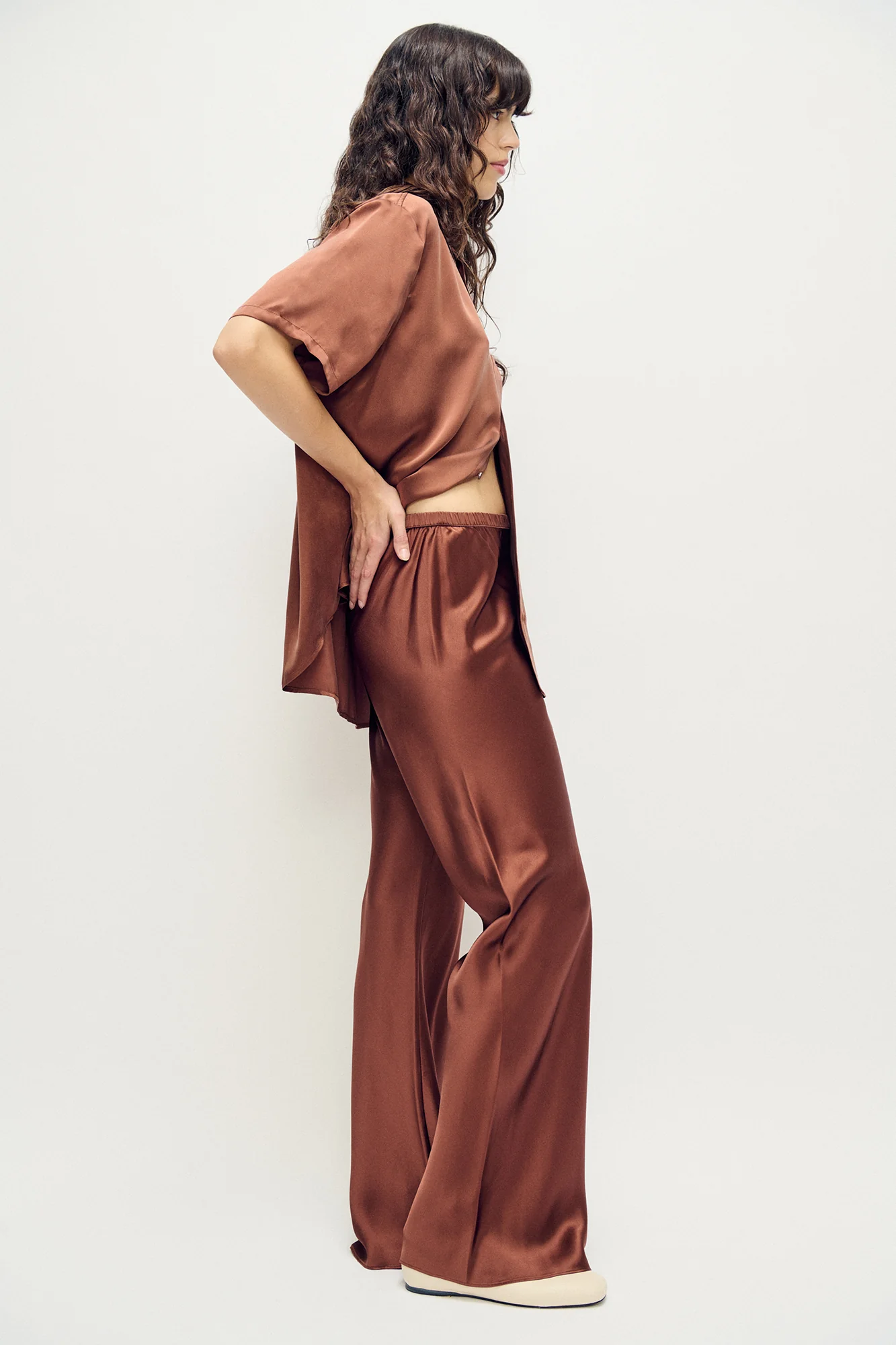Bias Cut Pants Root - Image 4