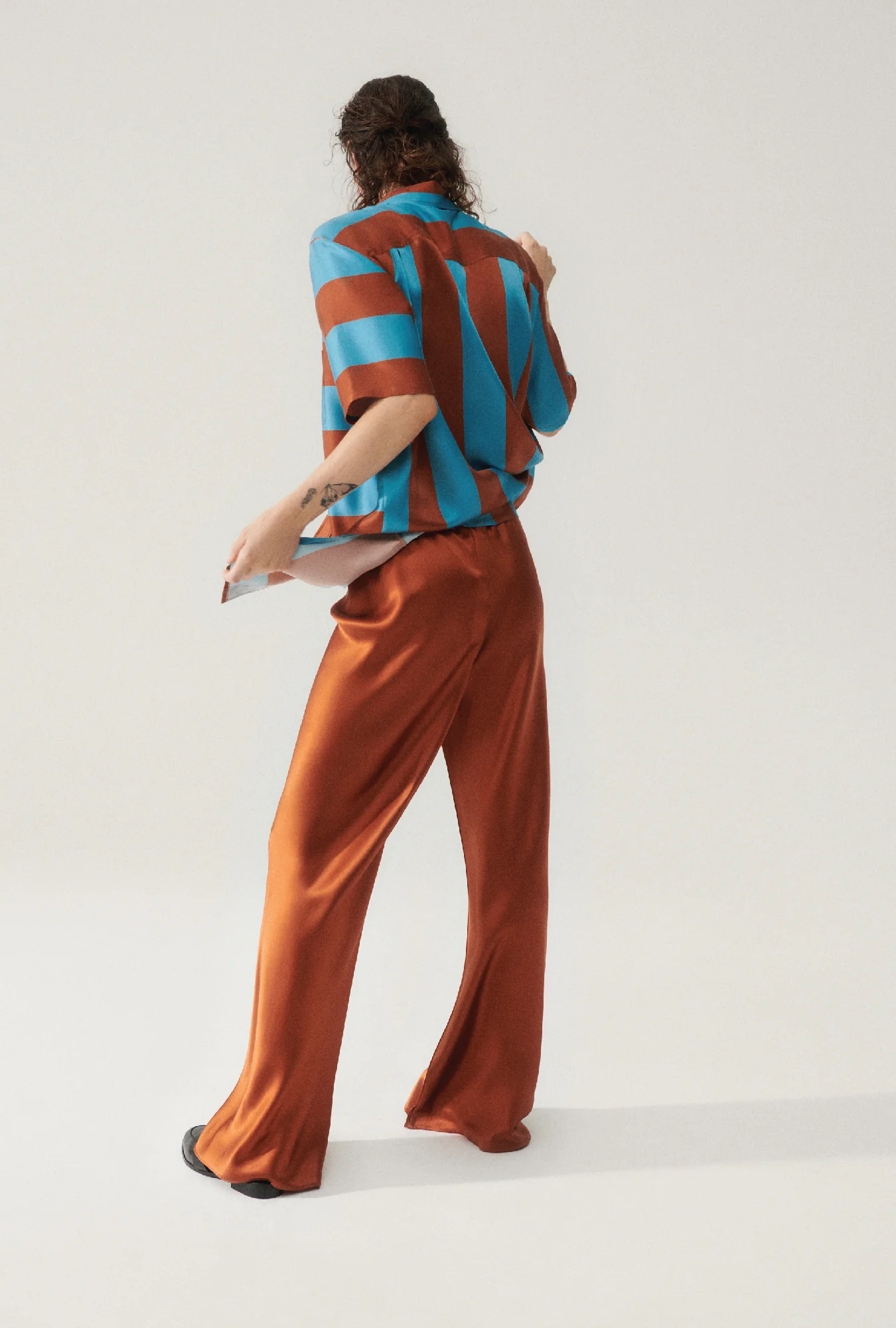 Bias Cut Pants Umber - Image 4