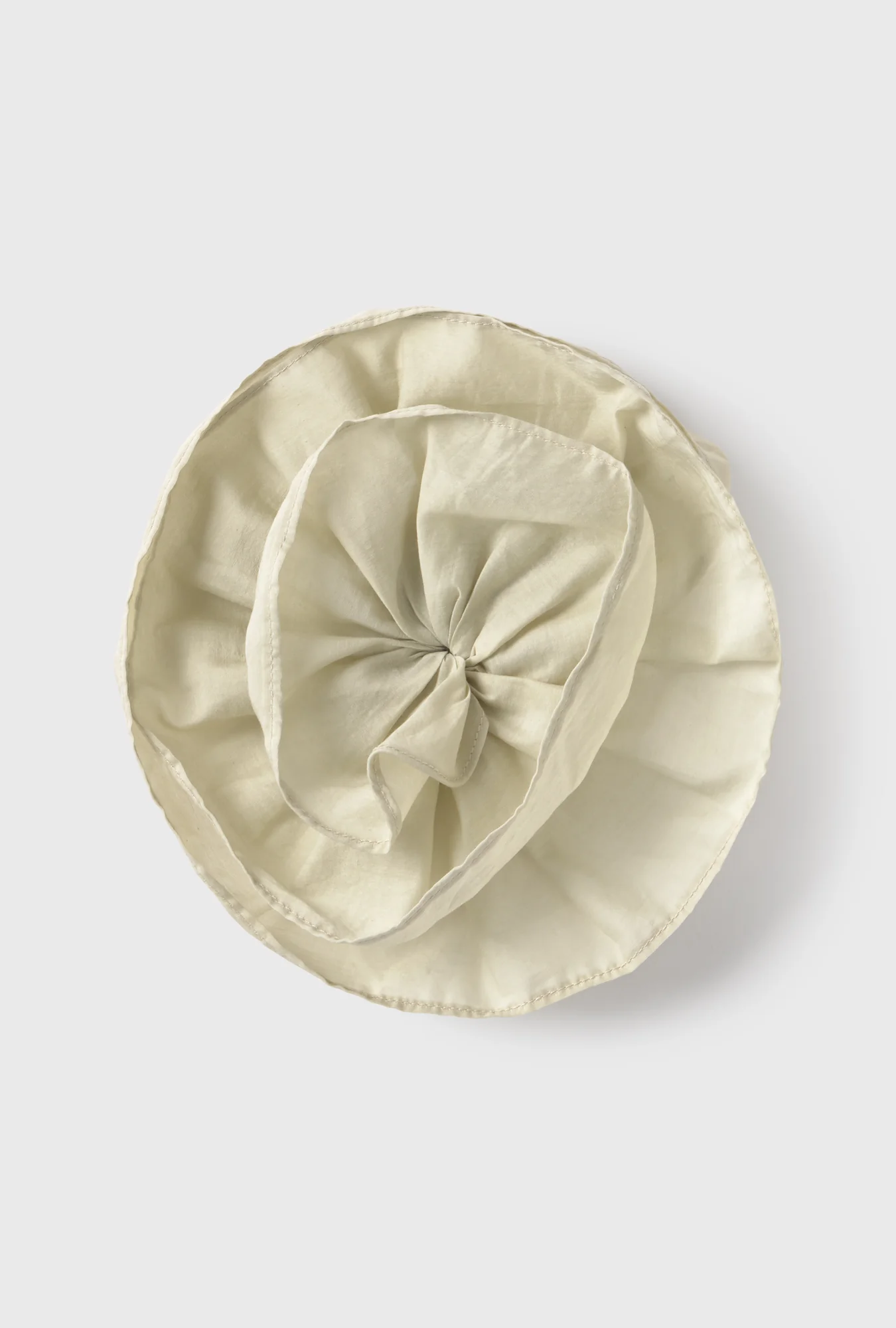 Brooch Luna