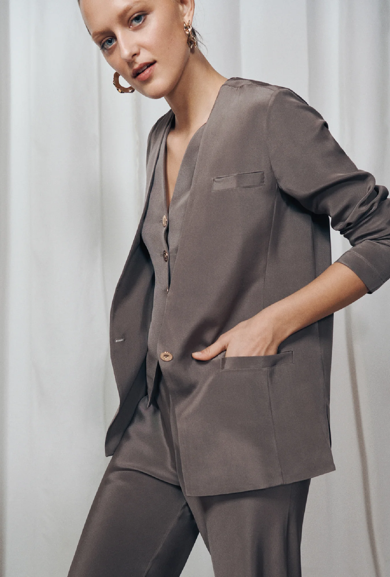 CDC Collarless Blazer Cinder - Image 2