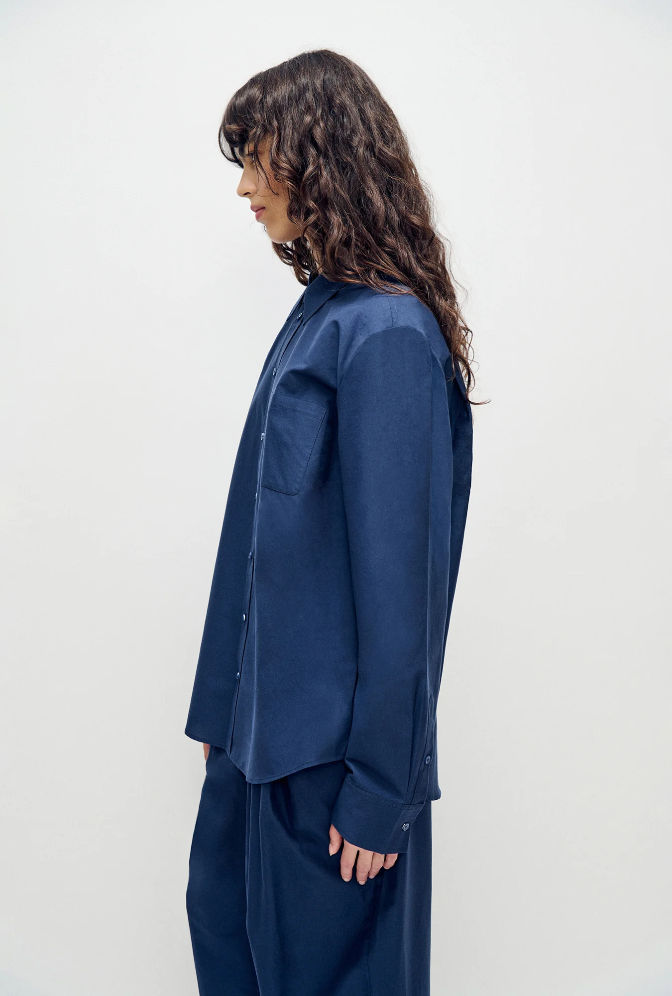 Cotton Silk Boyfriend Shirt Midnight - Image 4