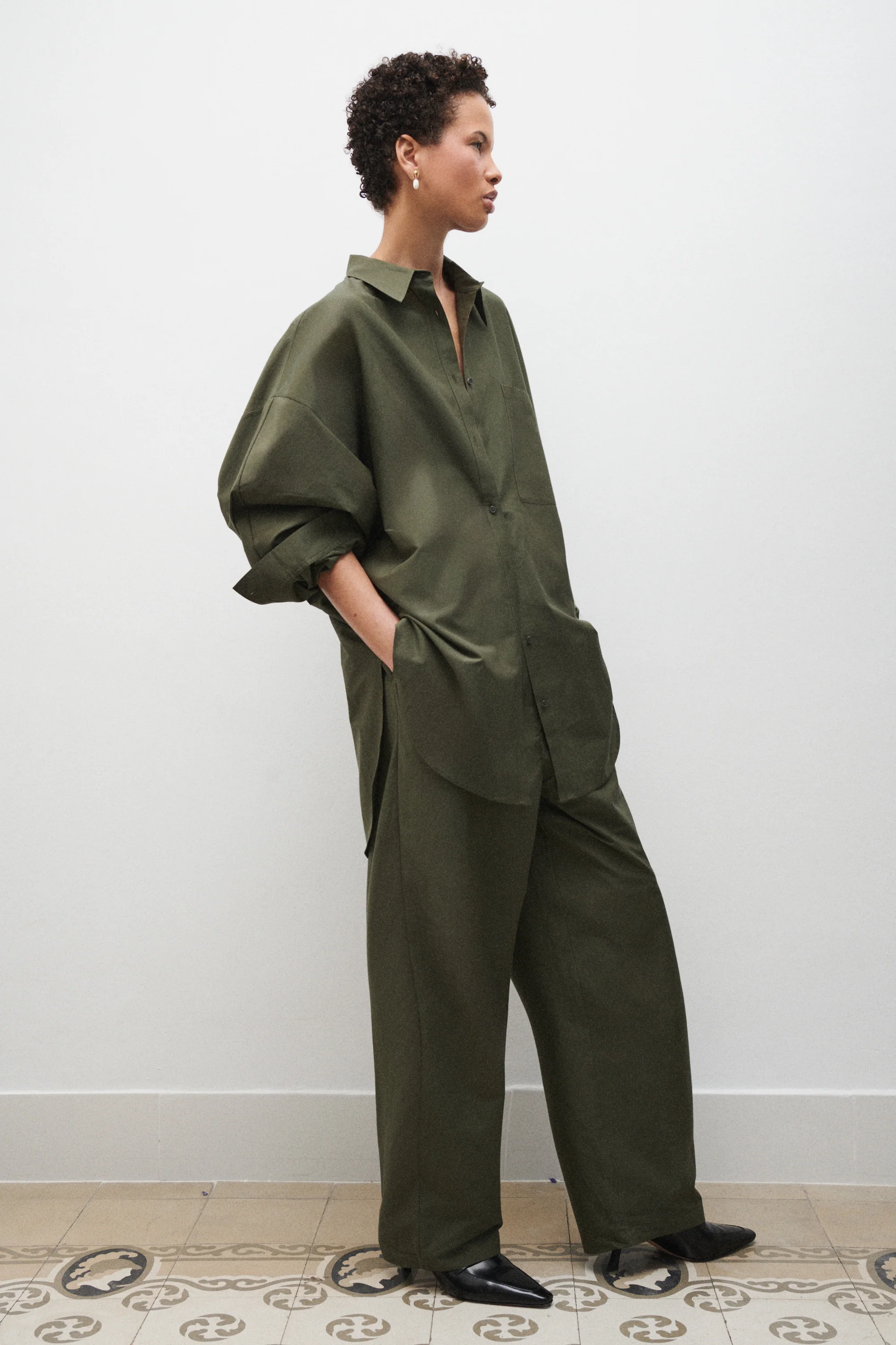 Cotton Silk Round Shirt Pine - Image 5