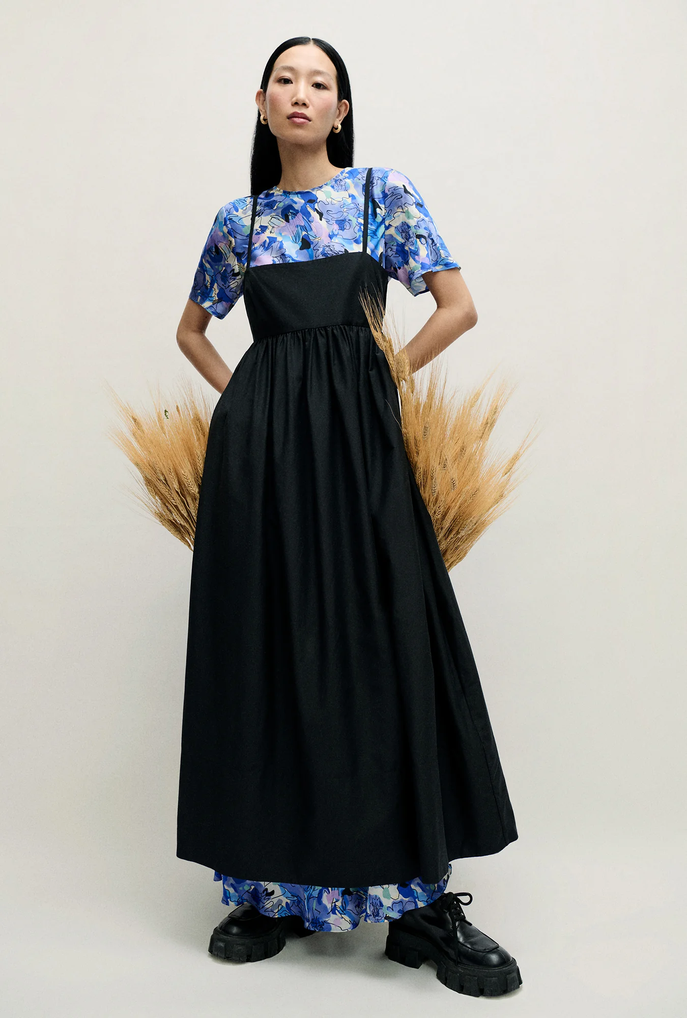 Cotton Silk Tulip Dress Black - Image 2