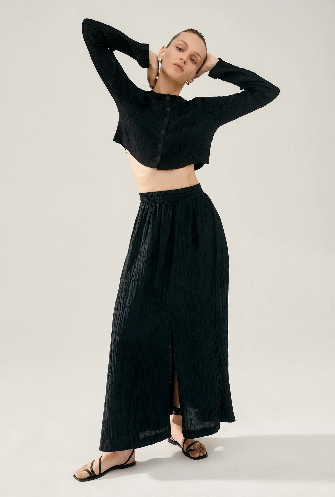 Crinkle Skirt Black