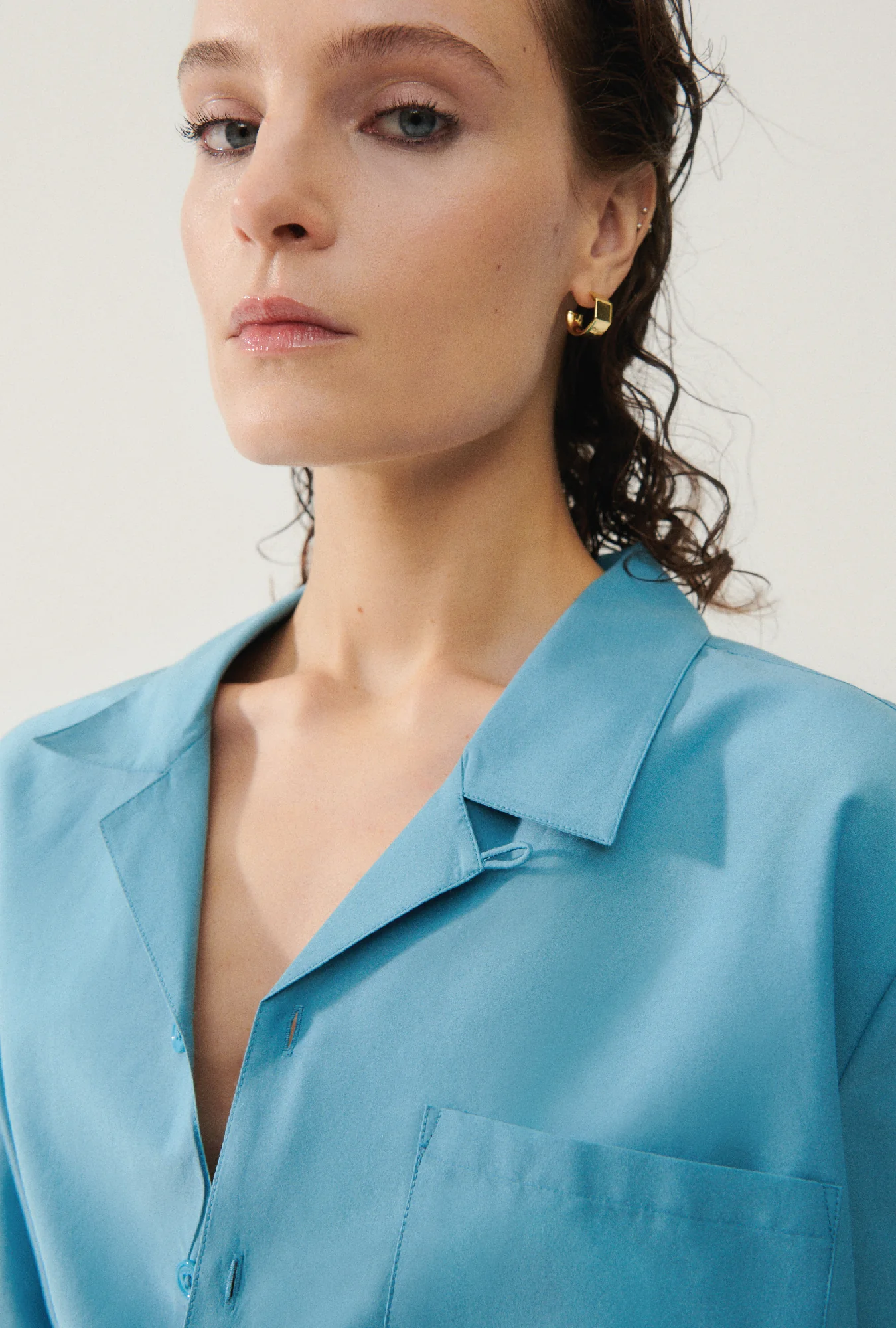 Cotton Silk Cropped Camp Shirt Lake - Image 3