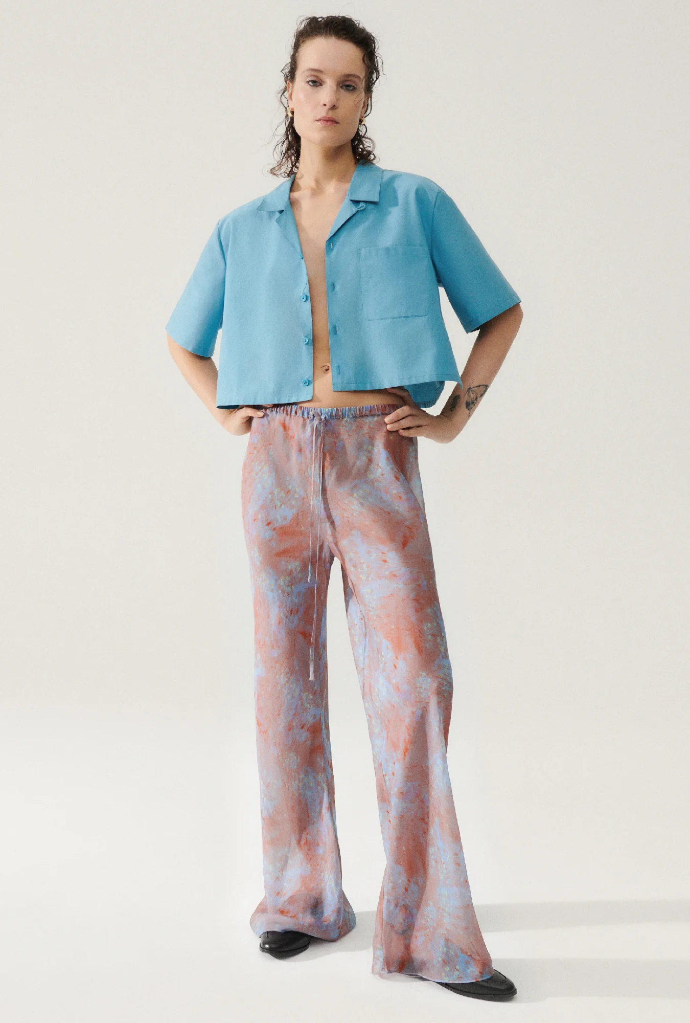 Cotton Silk Cropped Camp Shirt Lake - Image 5