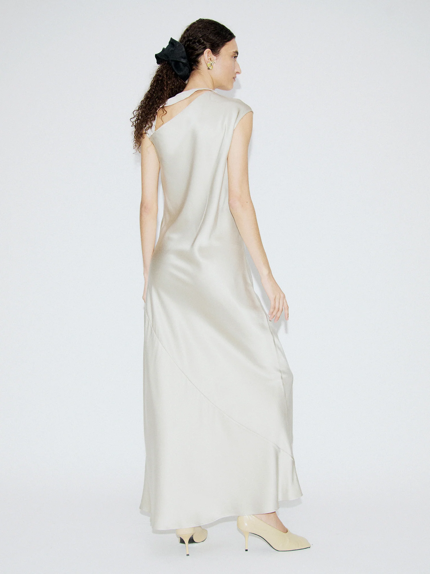 Drape Dress Hazelnut - Image 3
