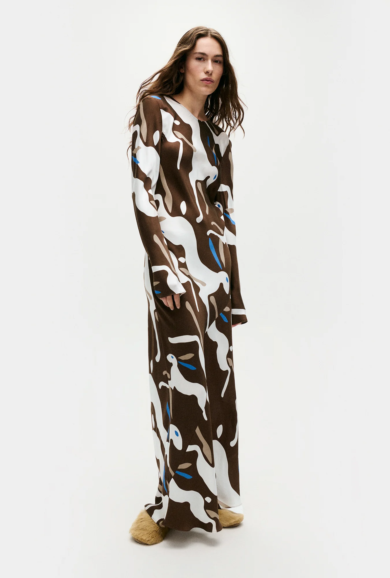Full Sleeve Bias Dress Rabbit Dark Earth - Image 2