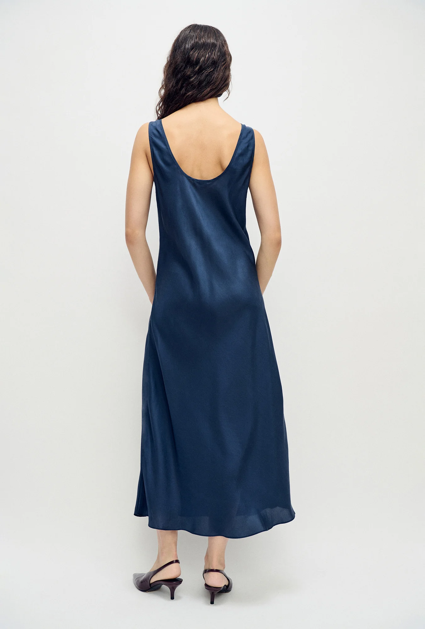 Habotai Scoop Neck Dress Midnight - Image 3