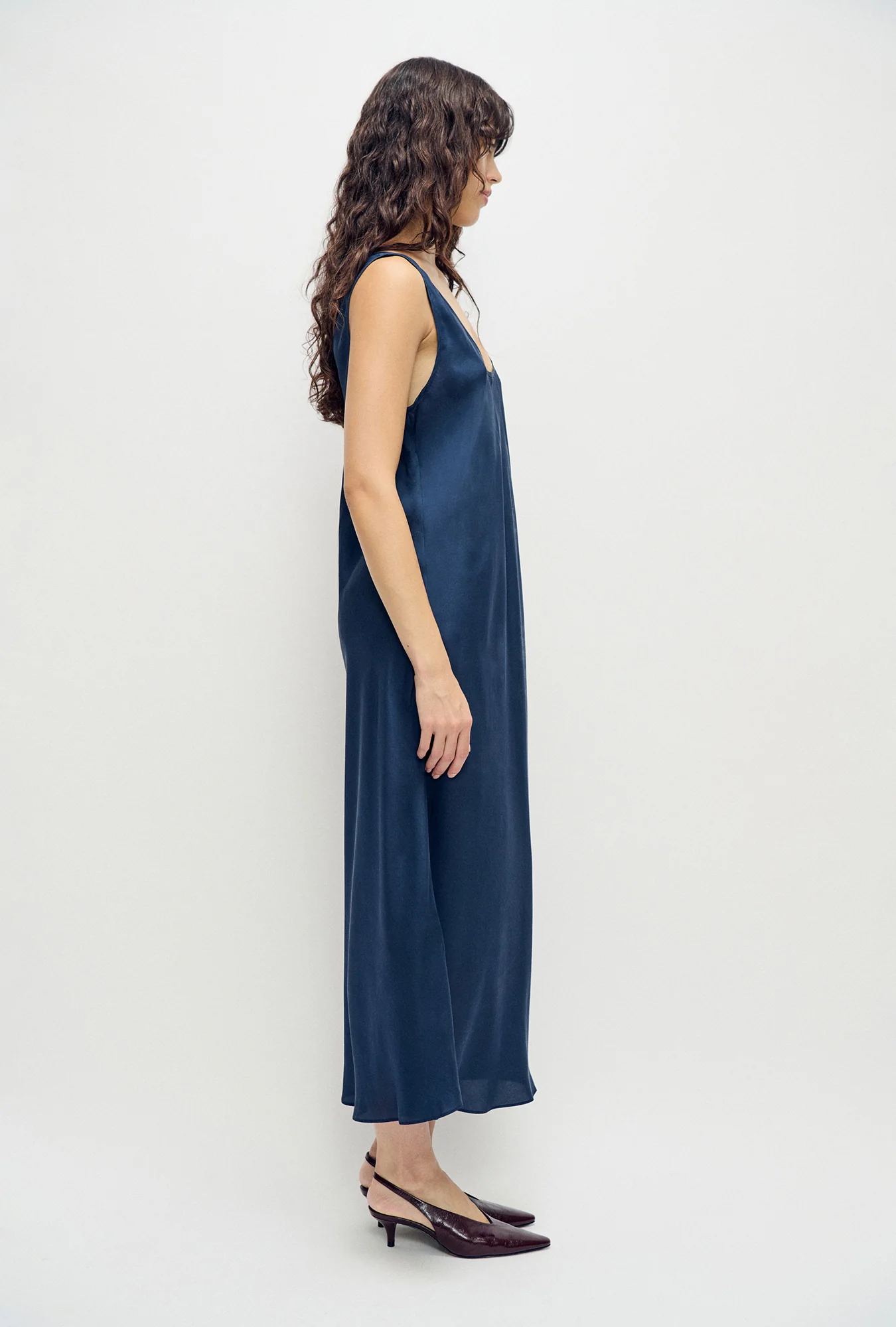 Habotai Scoop Neck Dress Midnight - Image 4