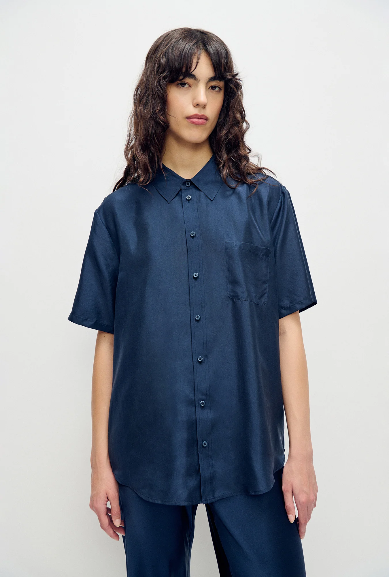 Habotai Short Sleeve Boyfriend Shirt Midnight - Image 2