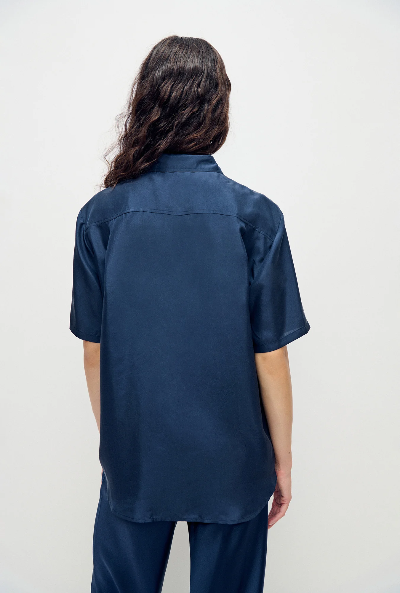Habotai Short Sleeve Boyfriend Shirt Midnight - Image 3