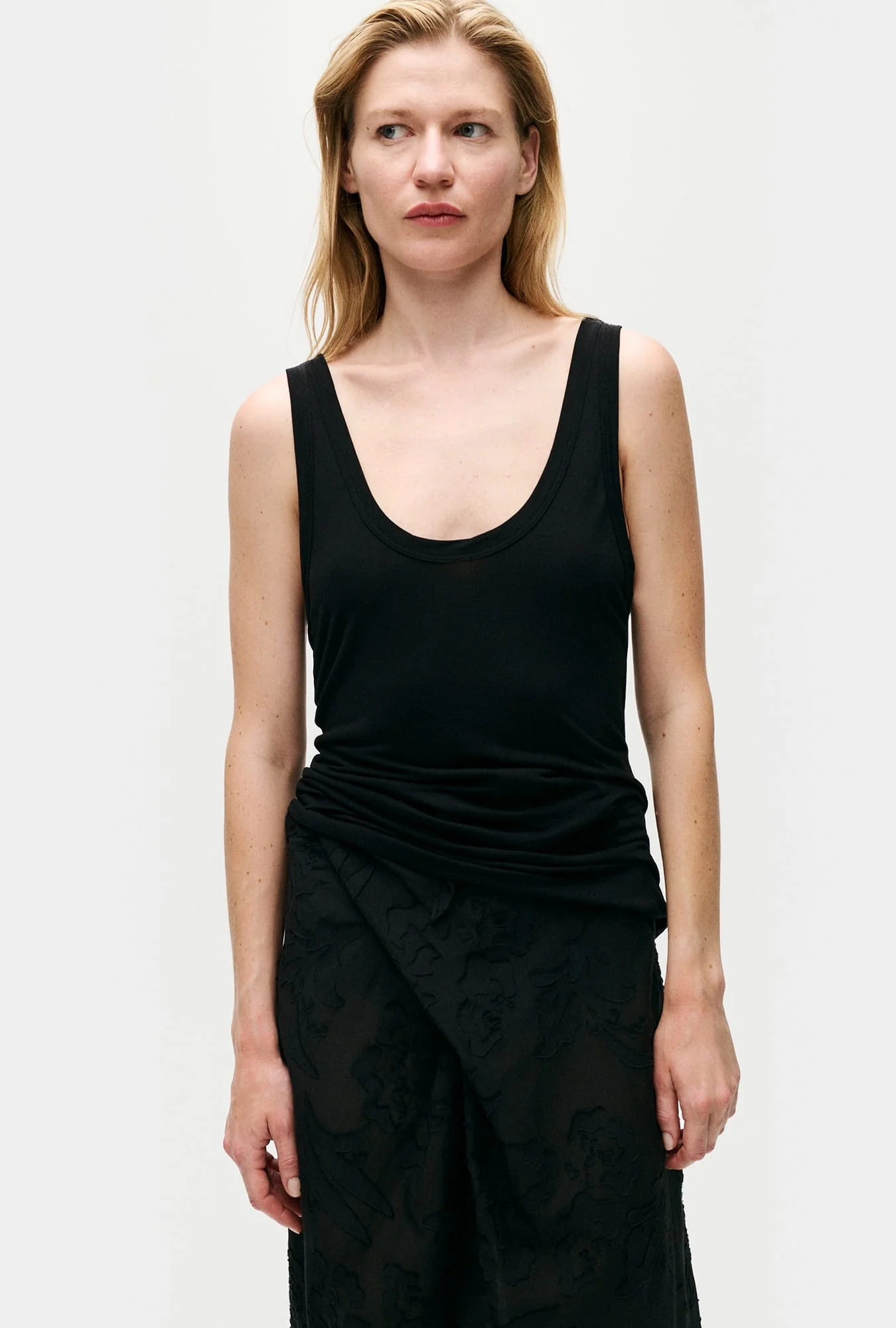 Jersey Modal Scoop Tank Black - Image 2