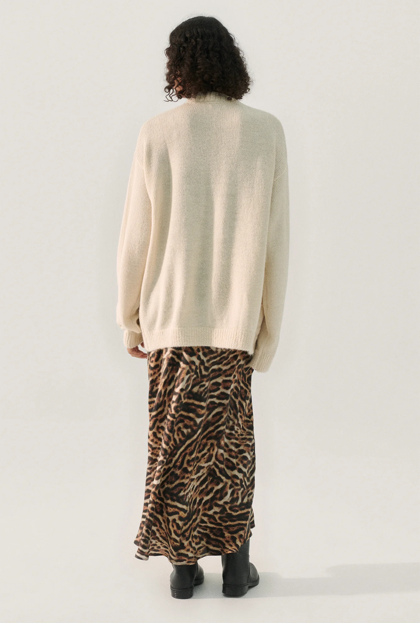 Knit Crewneck Natural - Image 3