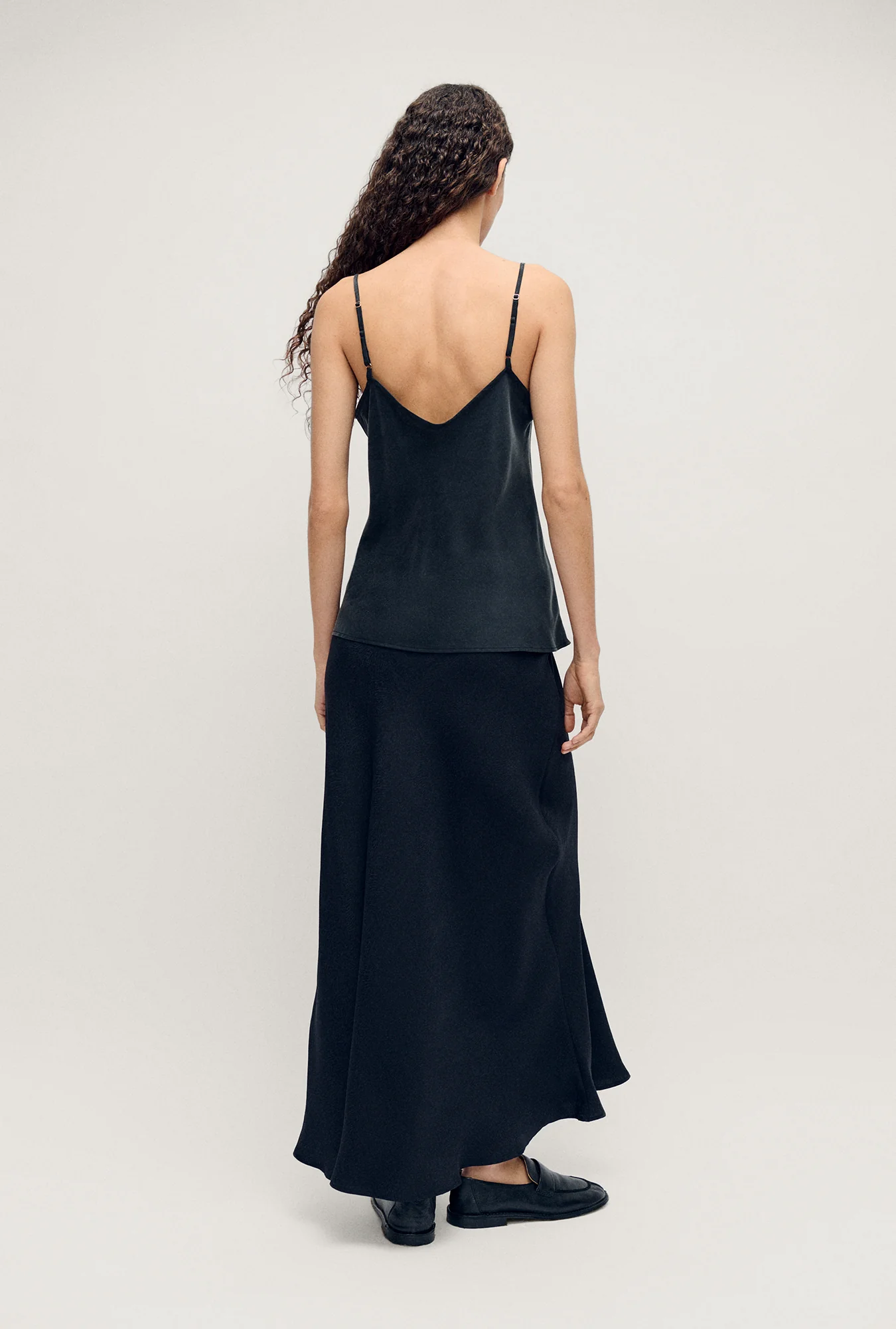 Long Bias Cut Skirt Coral Jacquard - Image 3