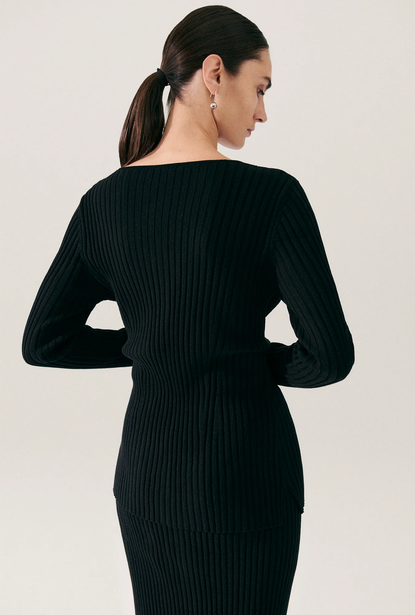 Ribbed Cardigan Black - Image 3