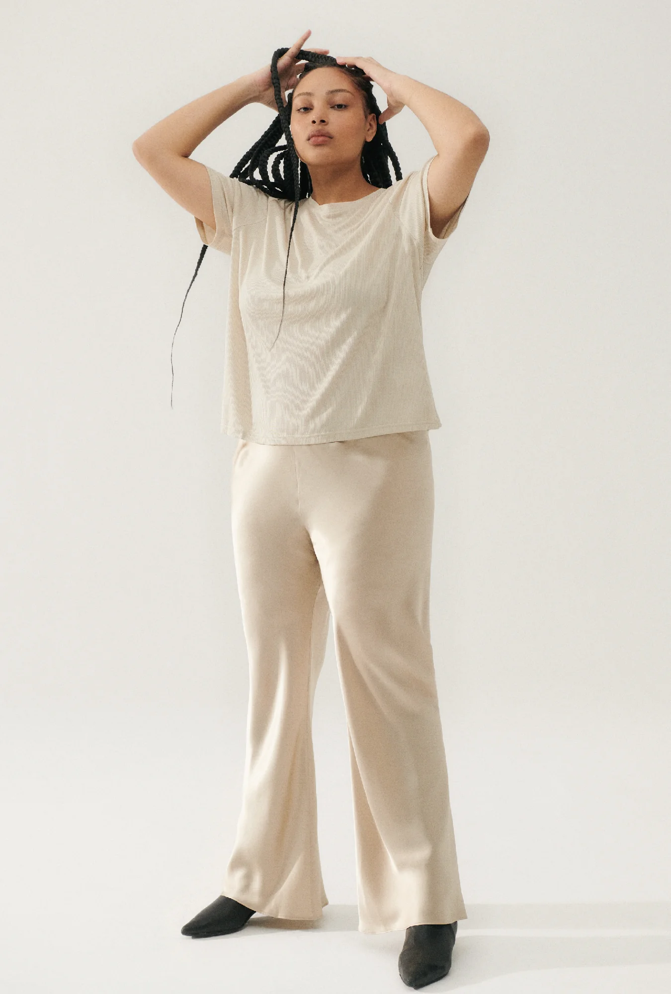 Ribbed T-Shirt Hazelnut - Image 3