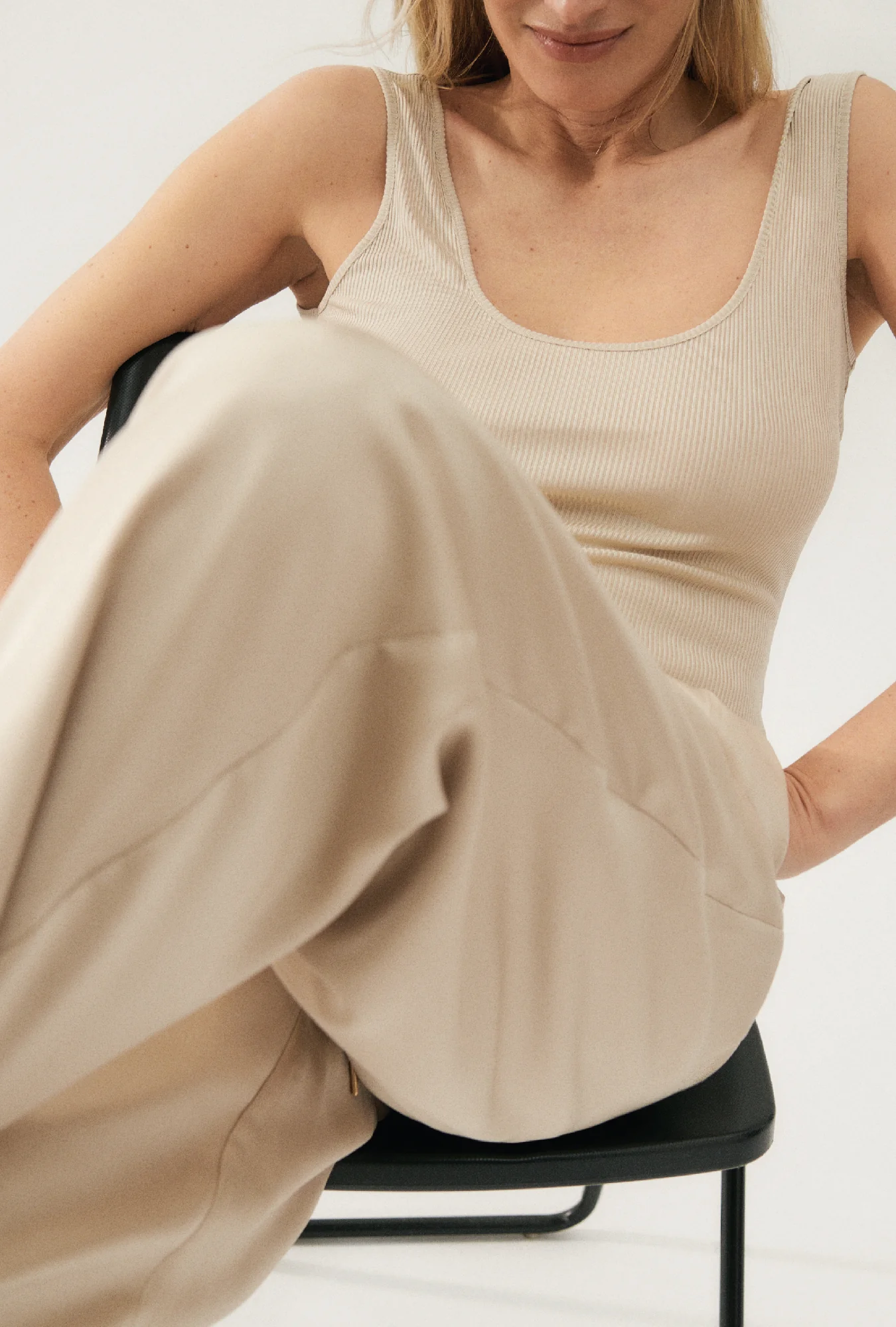 Ribbed Tank Hazelnut - Image 3