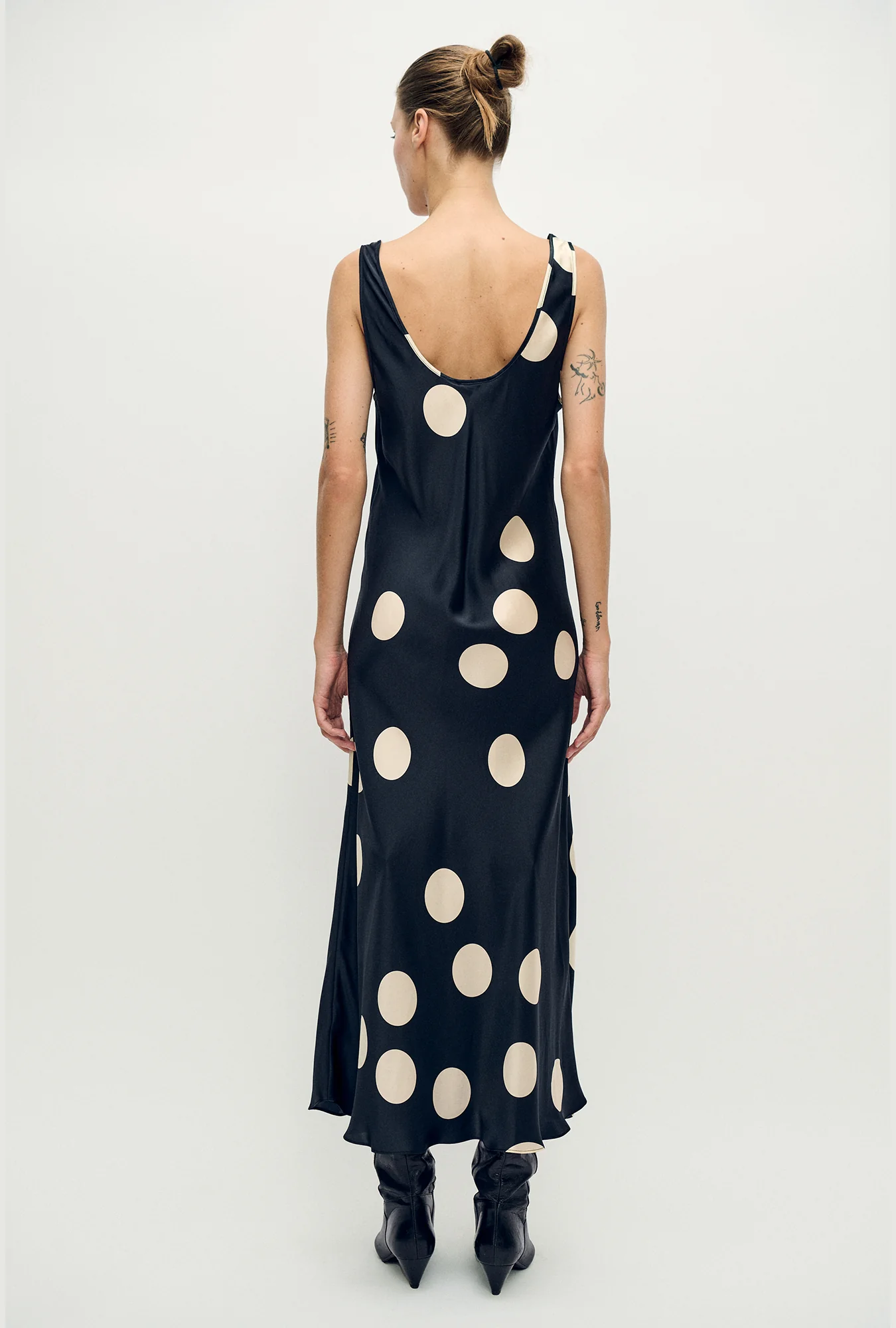 Scoop Neck Dress Large Polka Dot - Image 3