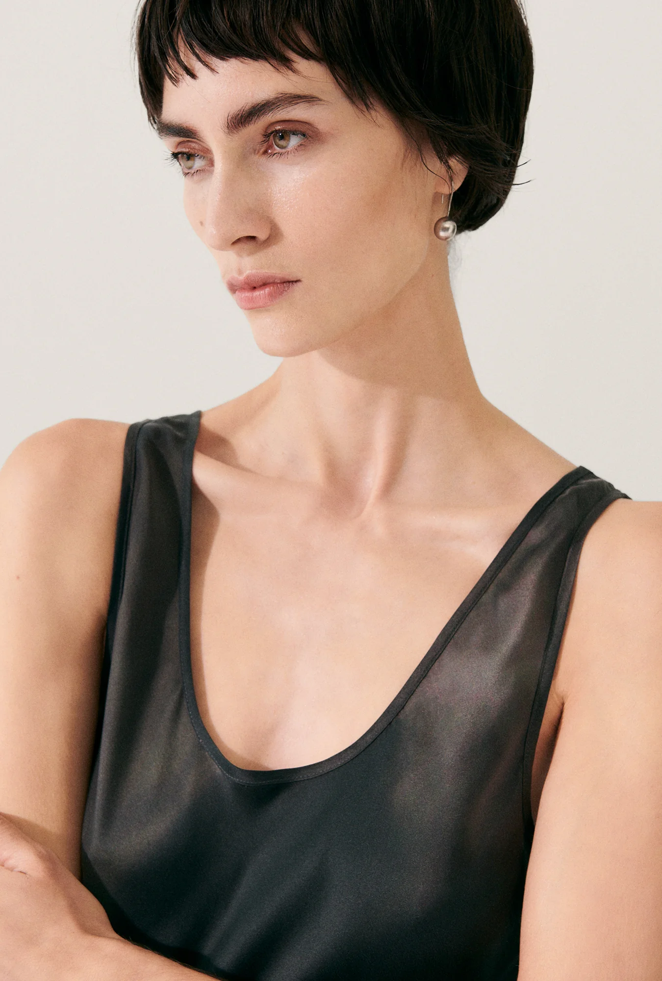 Scoop Neck Dress Smoke - Image 5