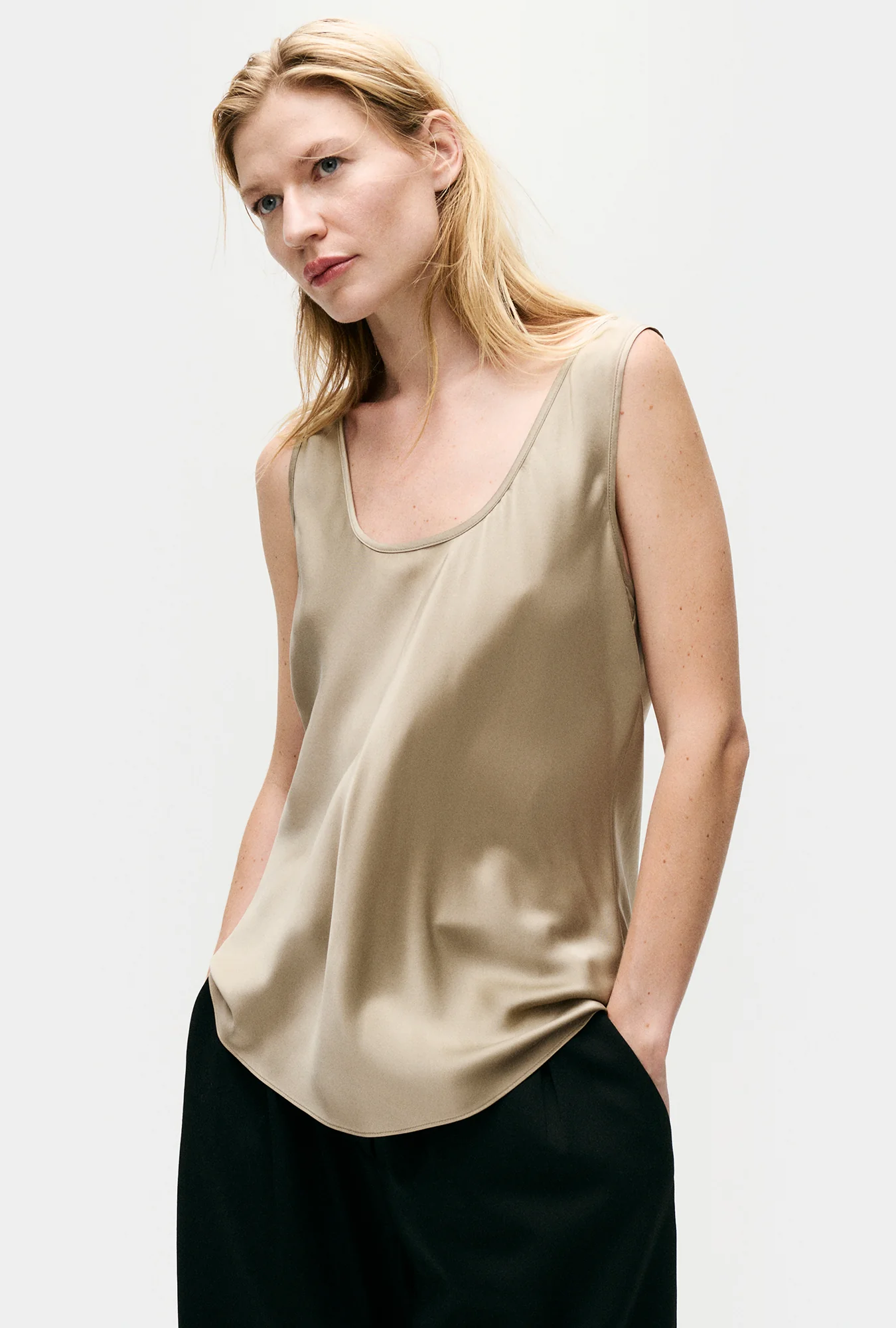 Scoop Neck Tank Graphite - Image 2