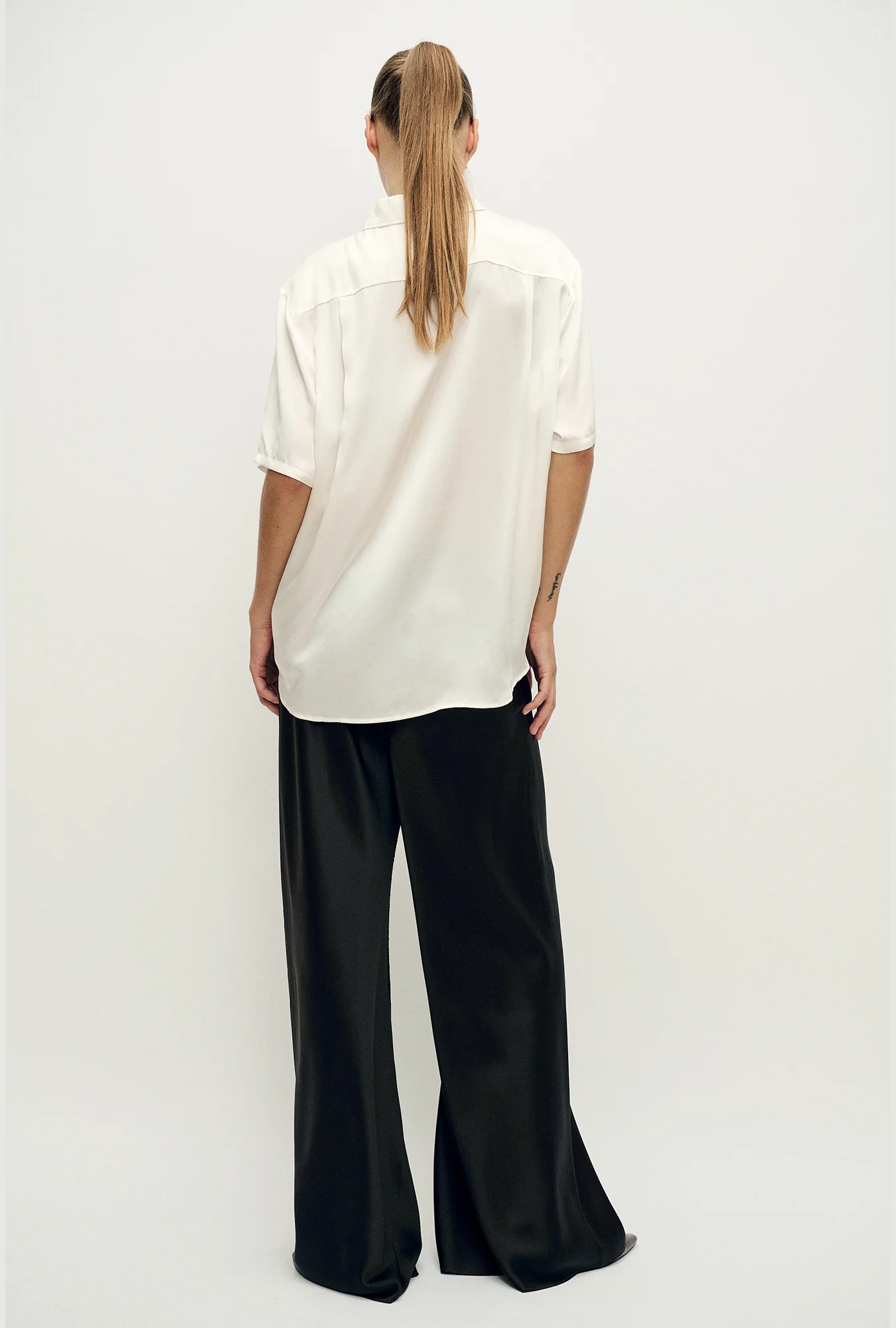 Short Sleeve Boyfriend Shirt White - Image 3