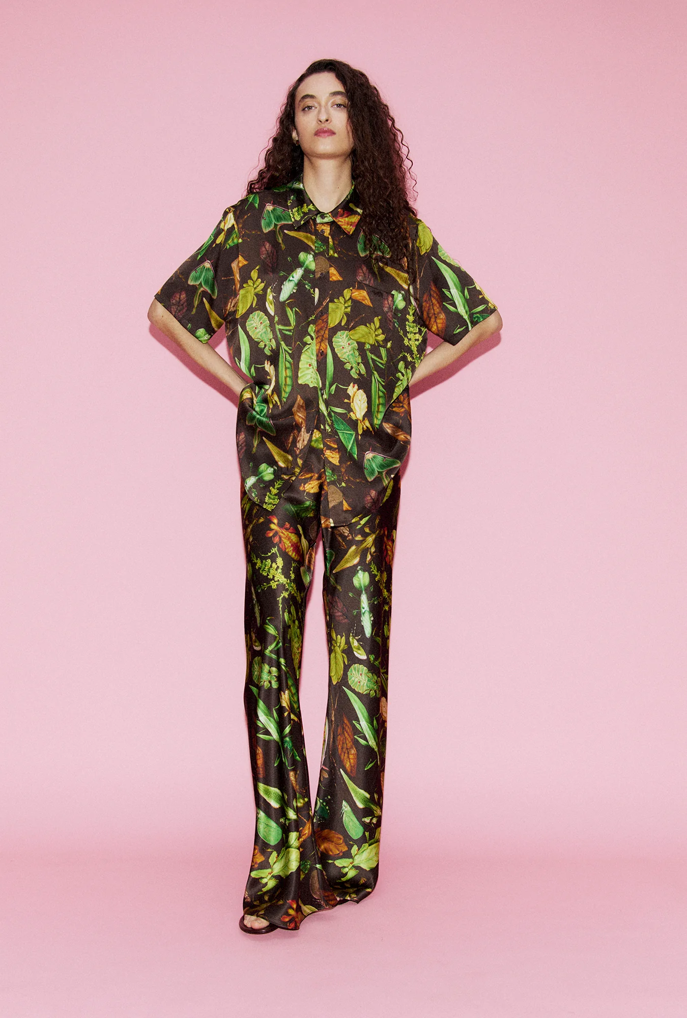 Short Sleeve Boyfriend Shirt Bug Camo - Image 2
