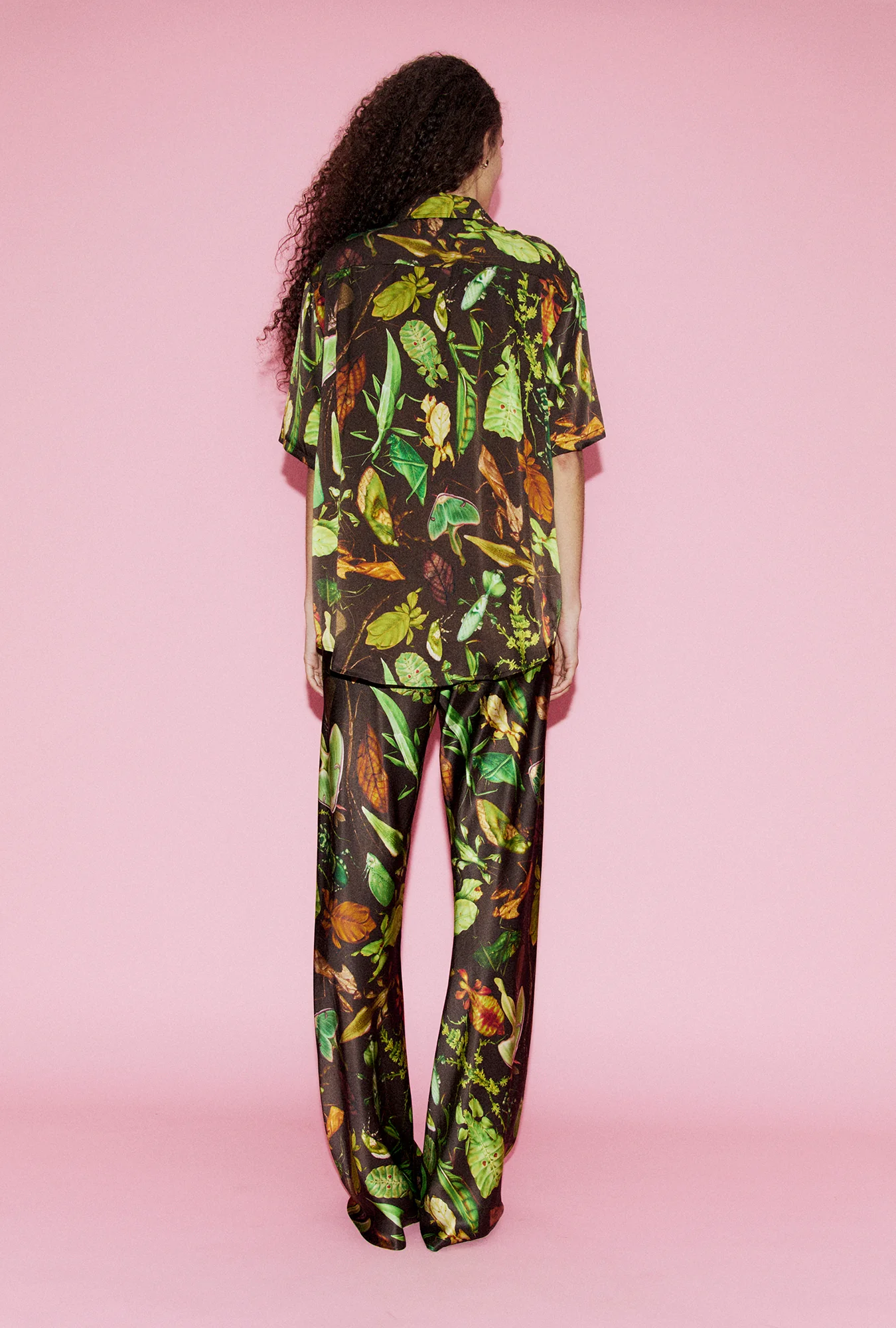 Short Sleeve Boyfriend Shirt Bug Camo - Image 3