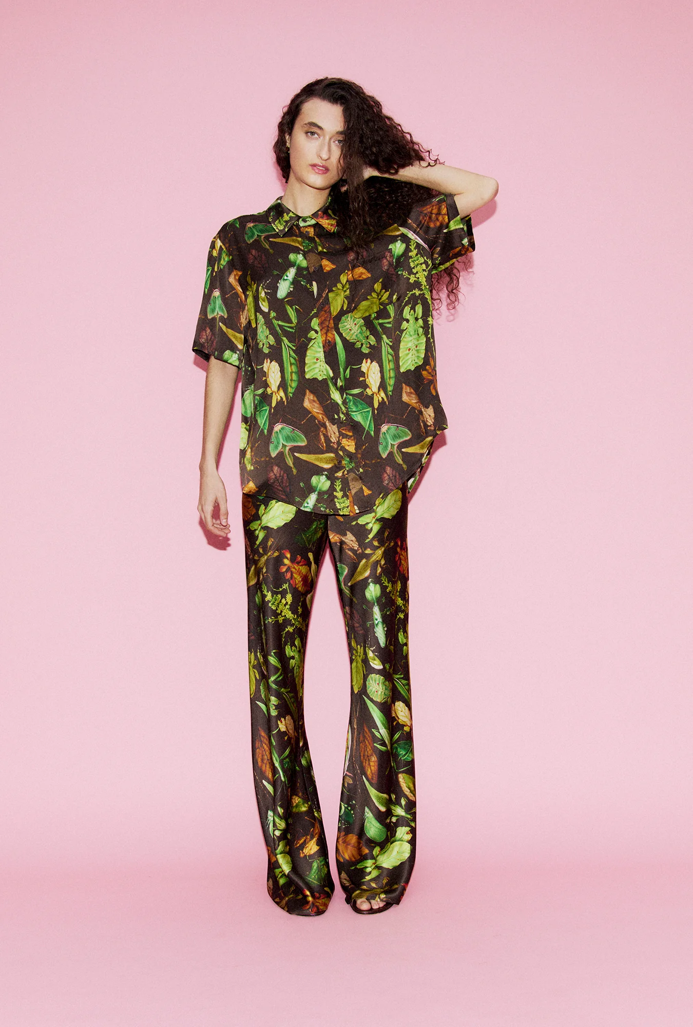 Short Sleeve Boyfriend Shirt Bug Camo - Image 4