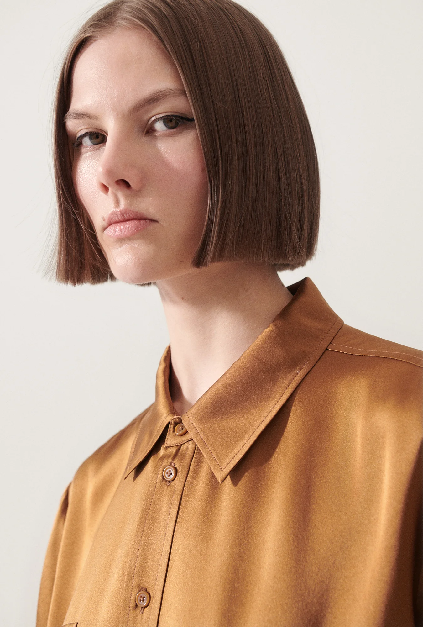 Short Sleeve Boyfriend Shirt Van Dyke Brown - Image 5