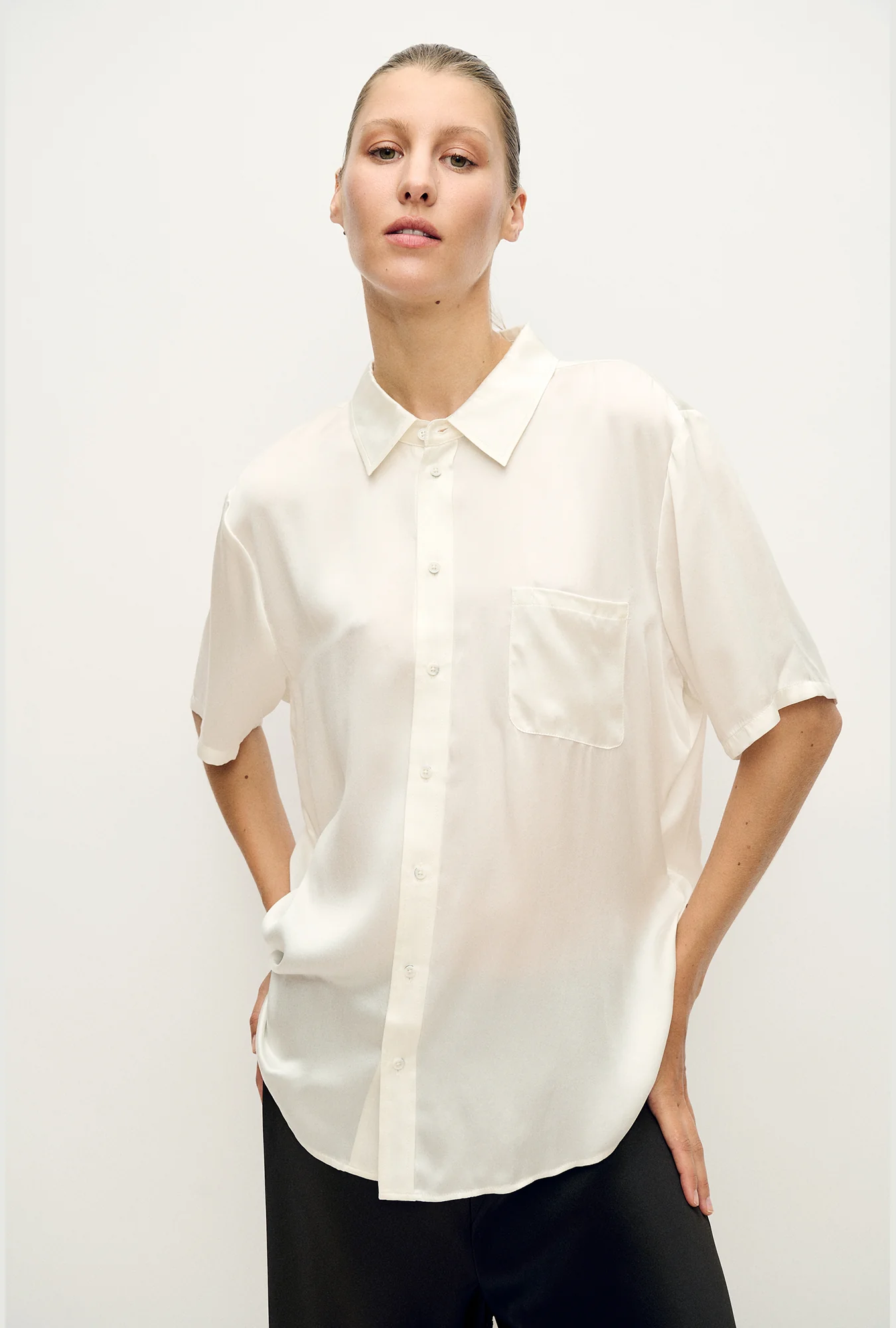 Short Sleeve Boyfriend Shirt White - Image 2