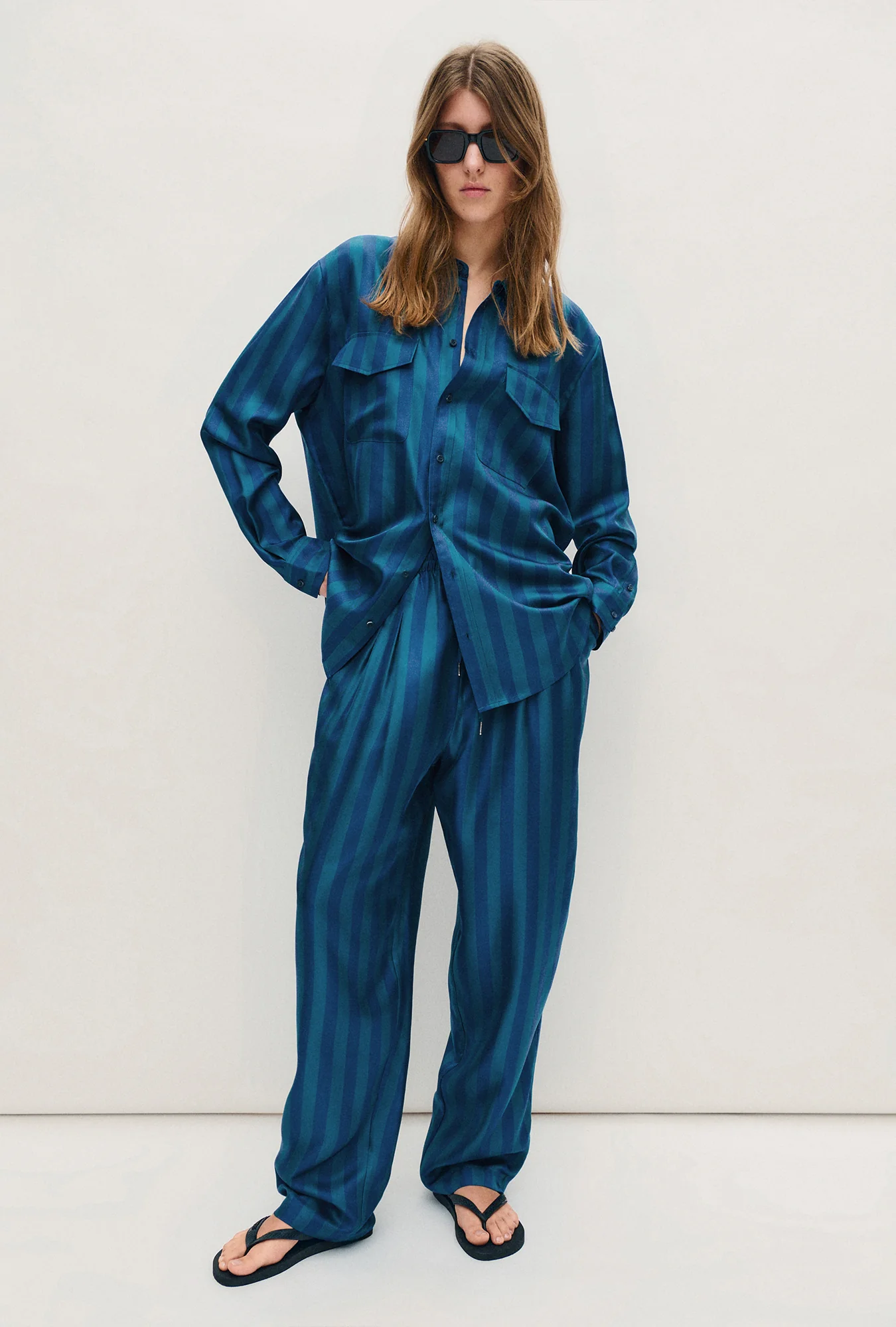 Twill Boyfriend Shirt Blue Depths - Image 2