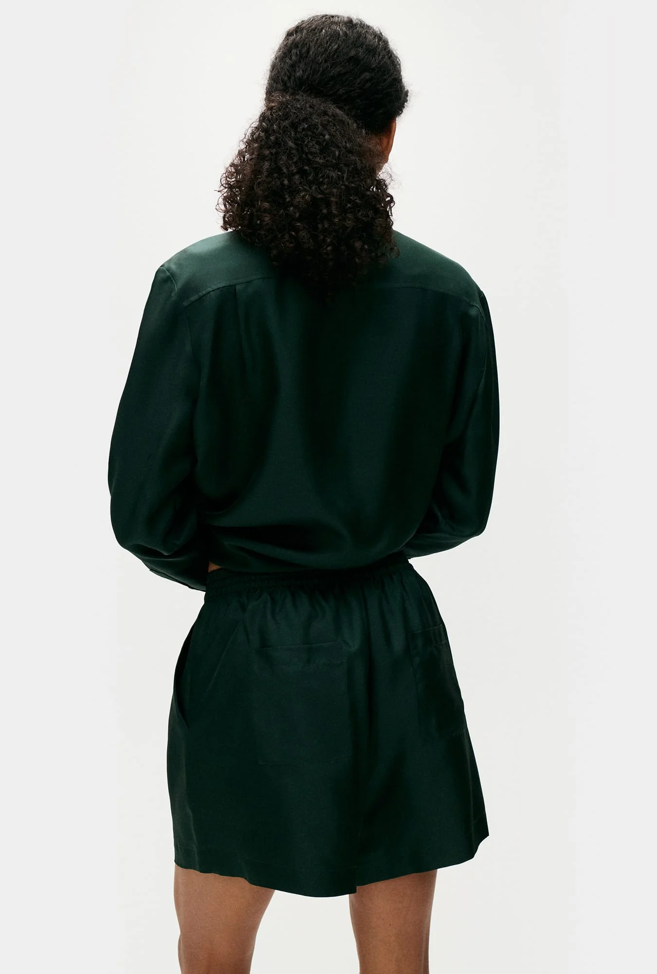 Twill Slouch Shorts Scarab - Image 3
