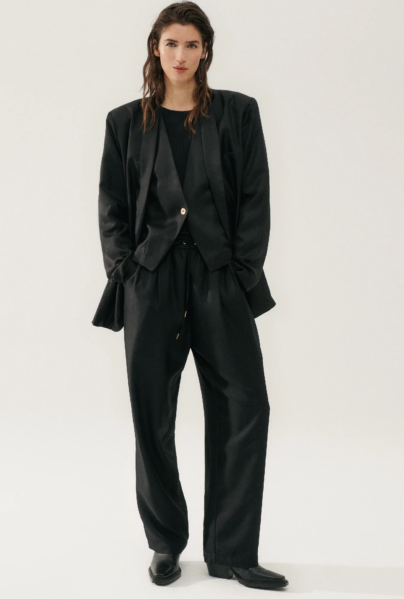 Twill Slouch Vest Black - Image 5