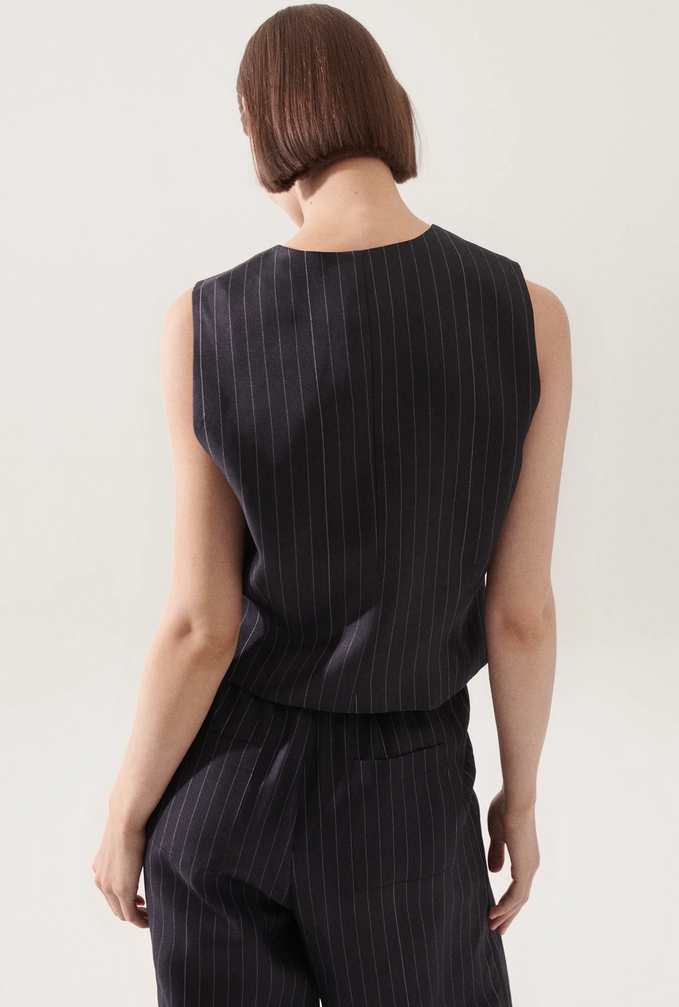 Twill Vest Pinstripe Black/White - Image 4