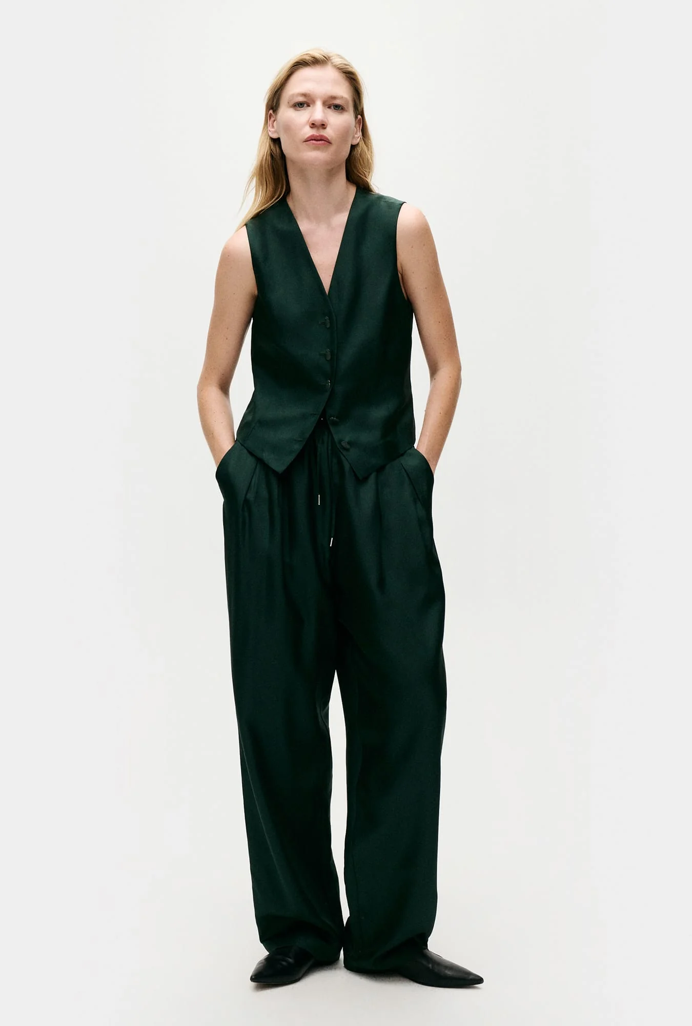 Twill Vest Scarab - Image 2