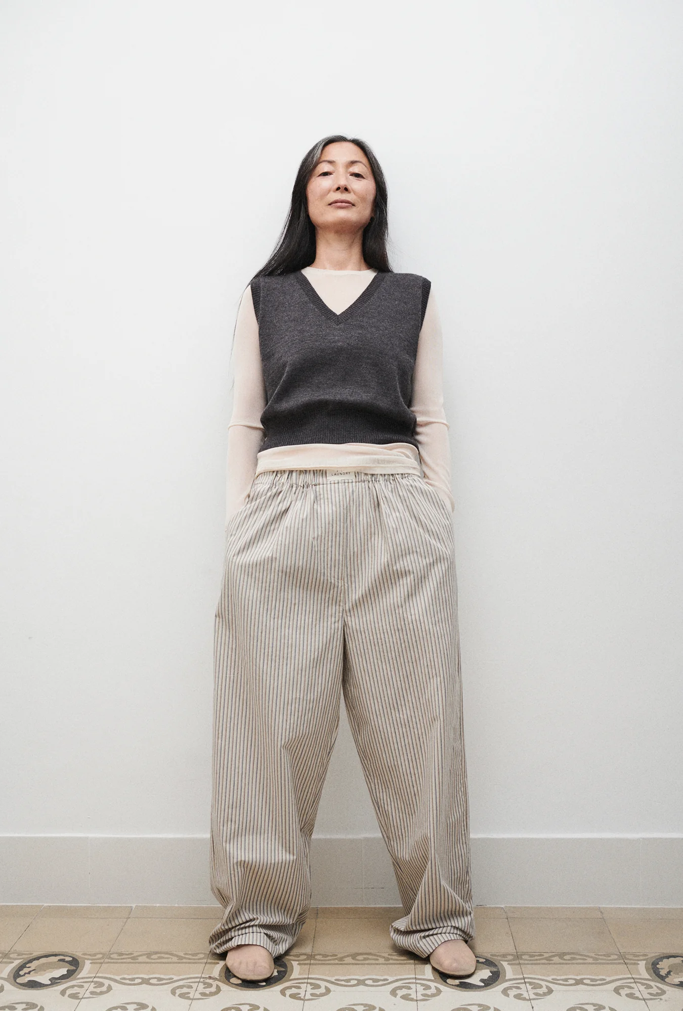 V-Neck Sweater Vest Granite Melange - Image 2