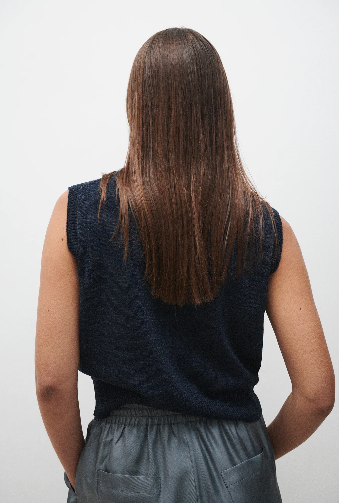V-Neck Sweater Vest Azul Melange - Image 3