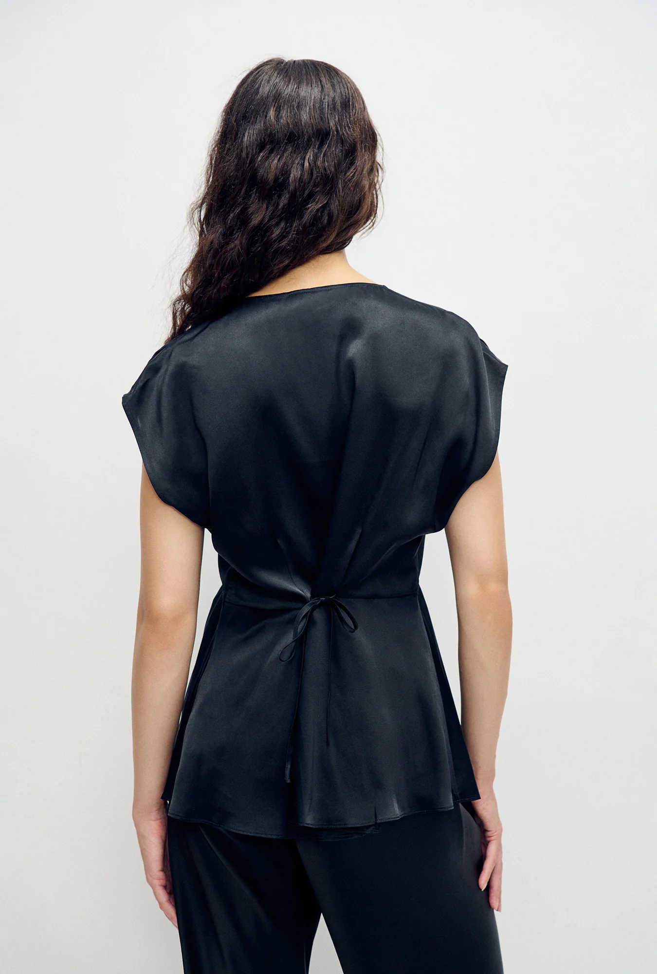 V-Neck Top Black - Image 3