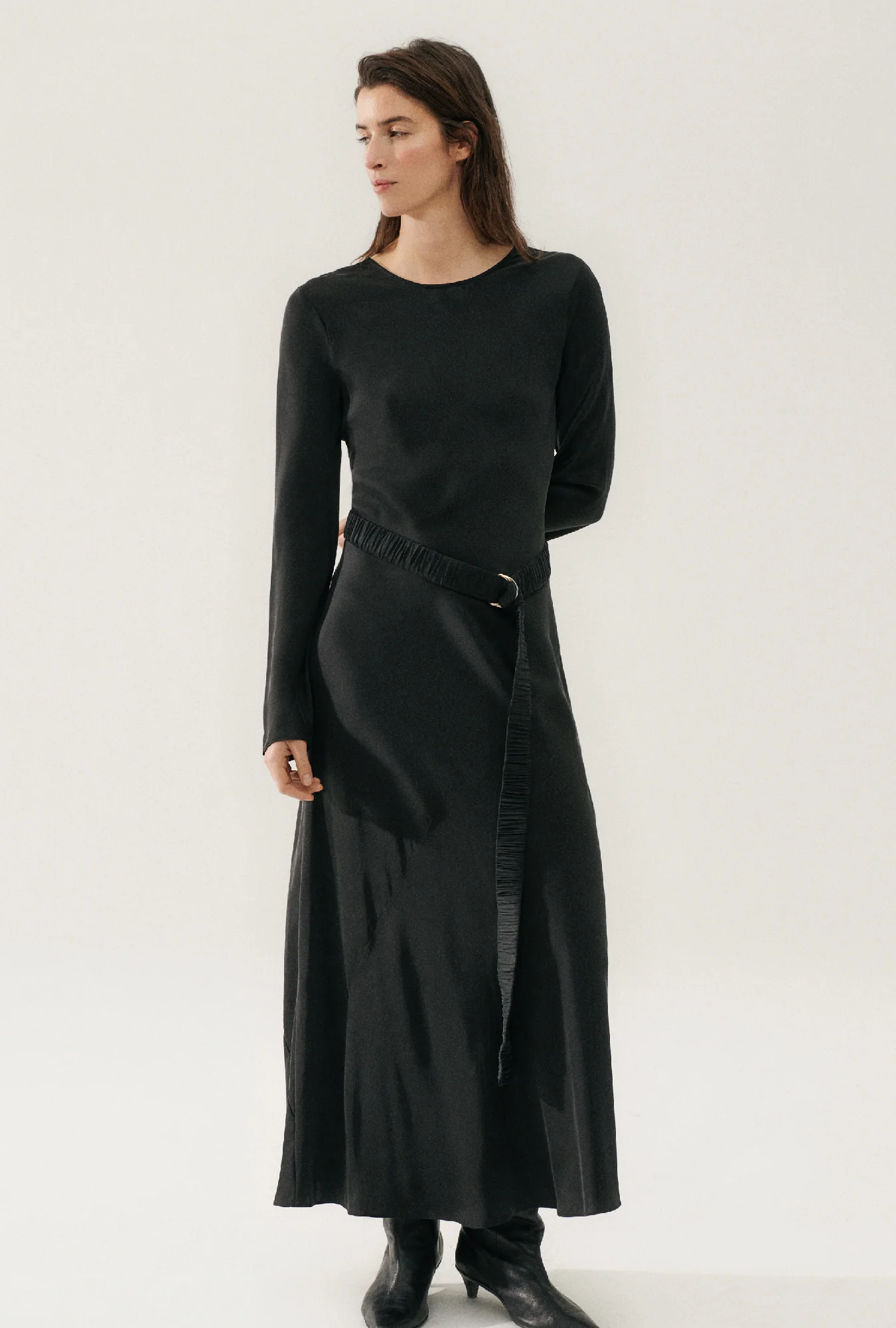 Wide Long Belt Black - Image 3