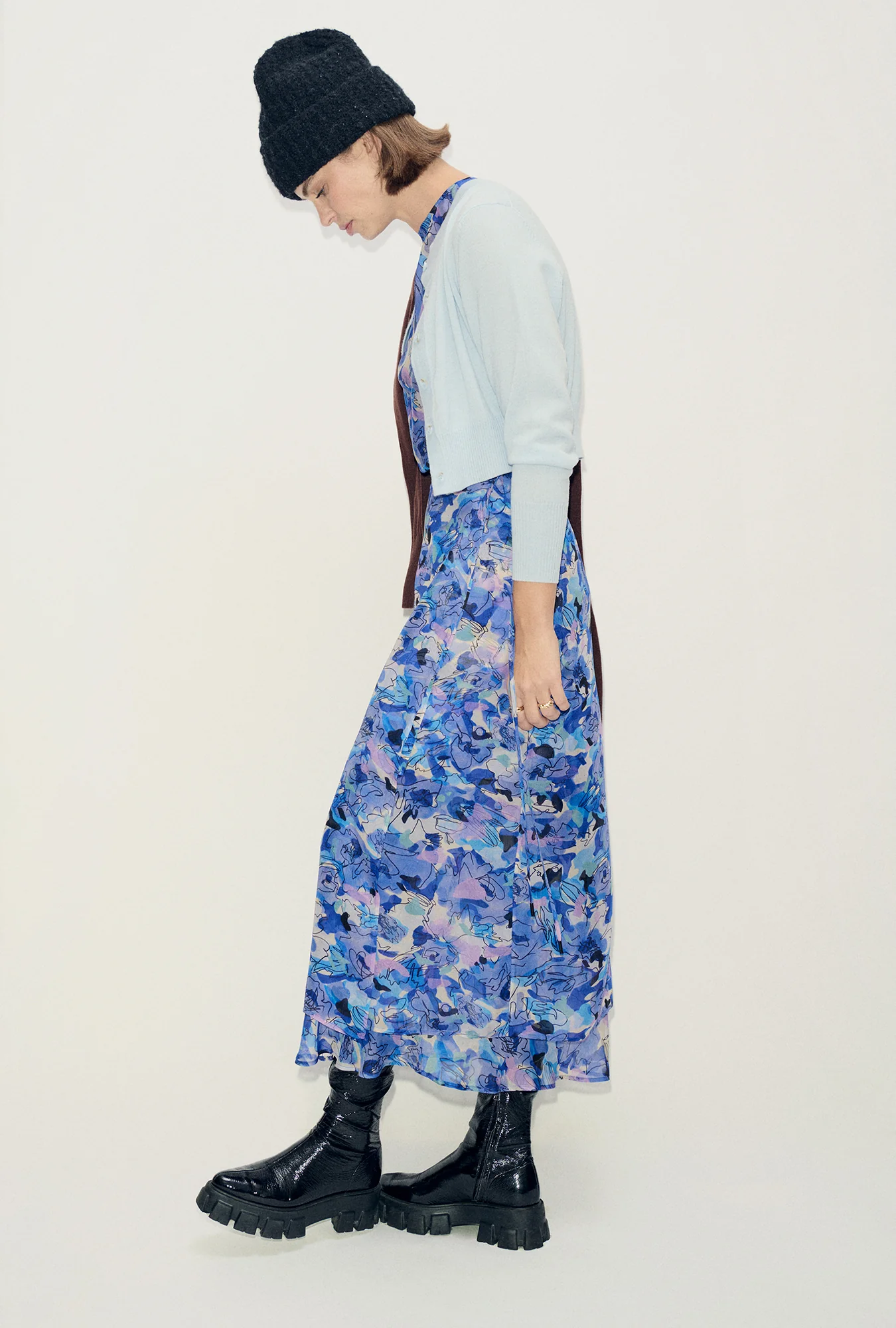 Wool Cropped Cardigan Cornflower - Image 4